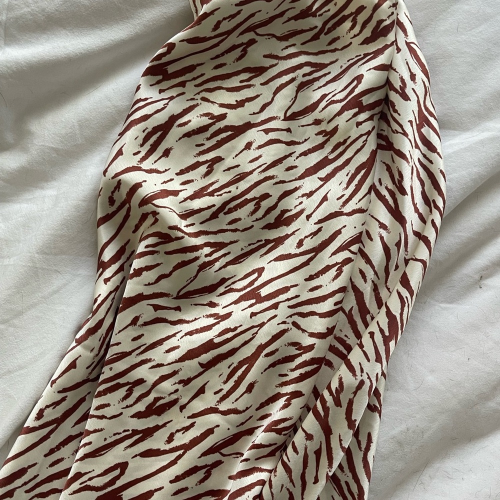 Stylish Cream and Brown Patterned Skirt